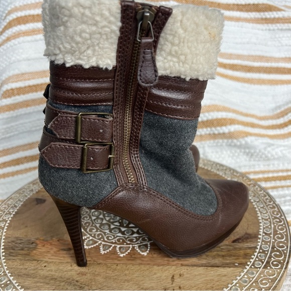 Elle‎ Faux Fur & Wool Sherpa Lined Zip-Up Buckle Boots | Size 6.5M - Picture 7 of 17